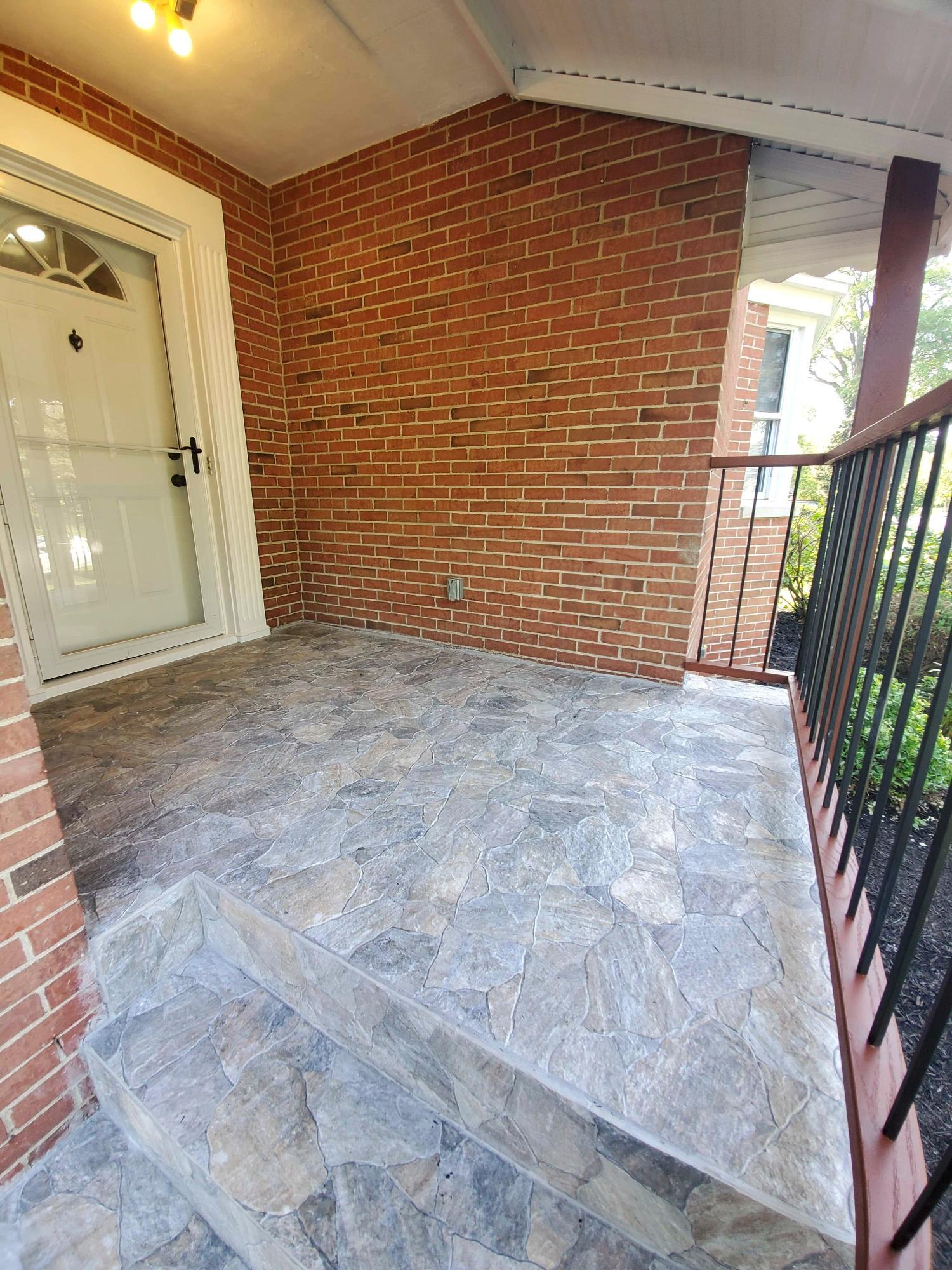 514 Enfield Road Columbus, OH 43209 - Photo 5 of 42