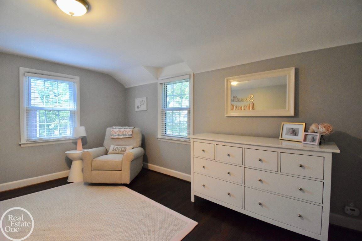 273 Merriweather Road Grosse Pointe, MI 48236 - Photo 17 of 34 31385673-16.JPG