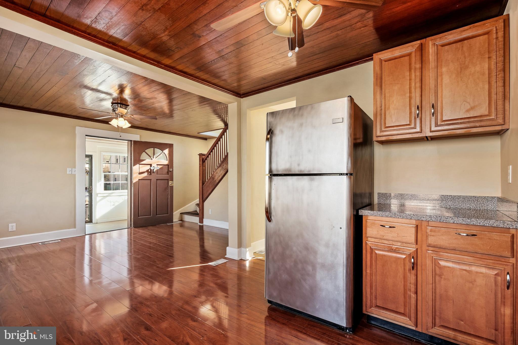 102 Kinship Road Baltimore, MD 21222 - Photo 12 of 36