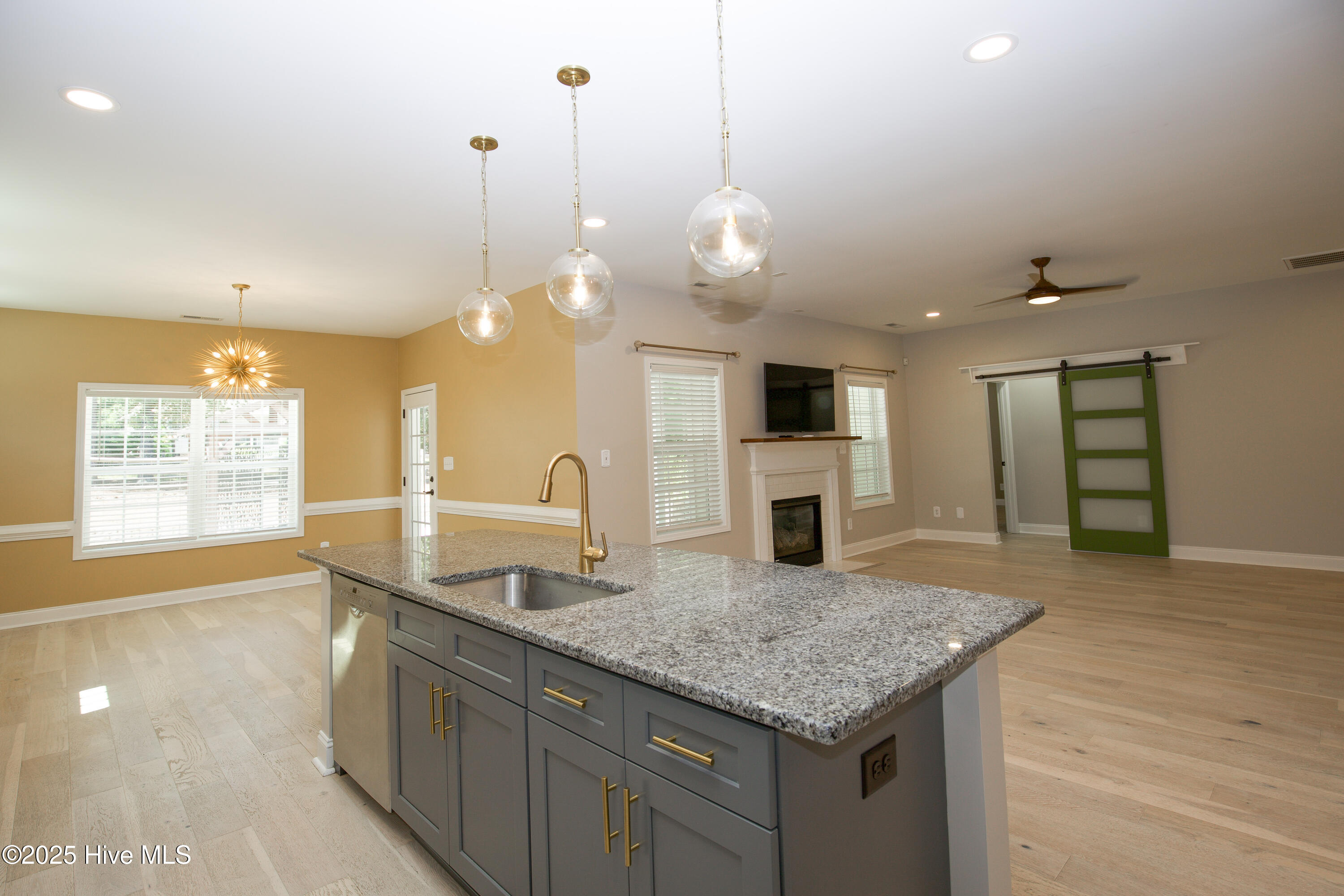 106 Schever Road West End, NC 27376 - Photo 30 of 76 106 Schever-421