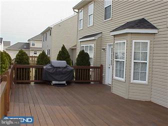 127 Quiet Road Sicklerville, NJ 08081 - Photo 12 of 12 Deck