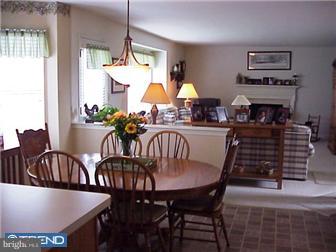 127 Quiet Road Sicklerville, NJ 08081 - Photo 3 of 12 Family Room