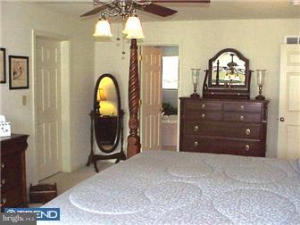 127 Quiet Road Sicklerville, NJ 08081 - Photo 9 of 12 Bedroom - Main
