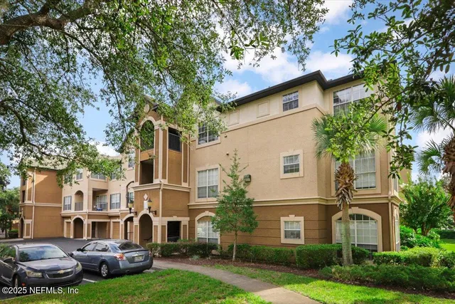 $1,950 | 10961 Burnt Mill Road, Unit 1132, Jacksonville, FL 32256