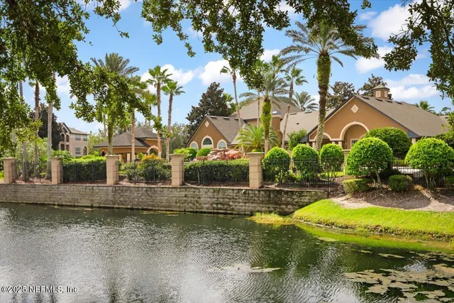 $1,950 | 10961 Burnt Mill Road, Unit 1132, Jacksonville, FL 32256