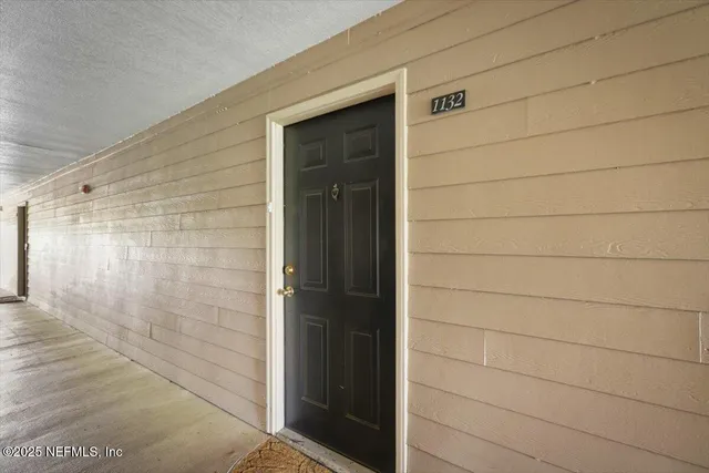 $1,950 | 10961 Burnt Mill Road, Unit 1132, Jacksonville, FL 32256