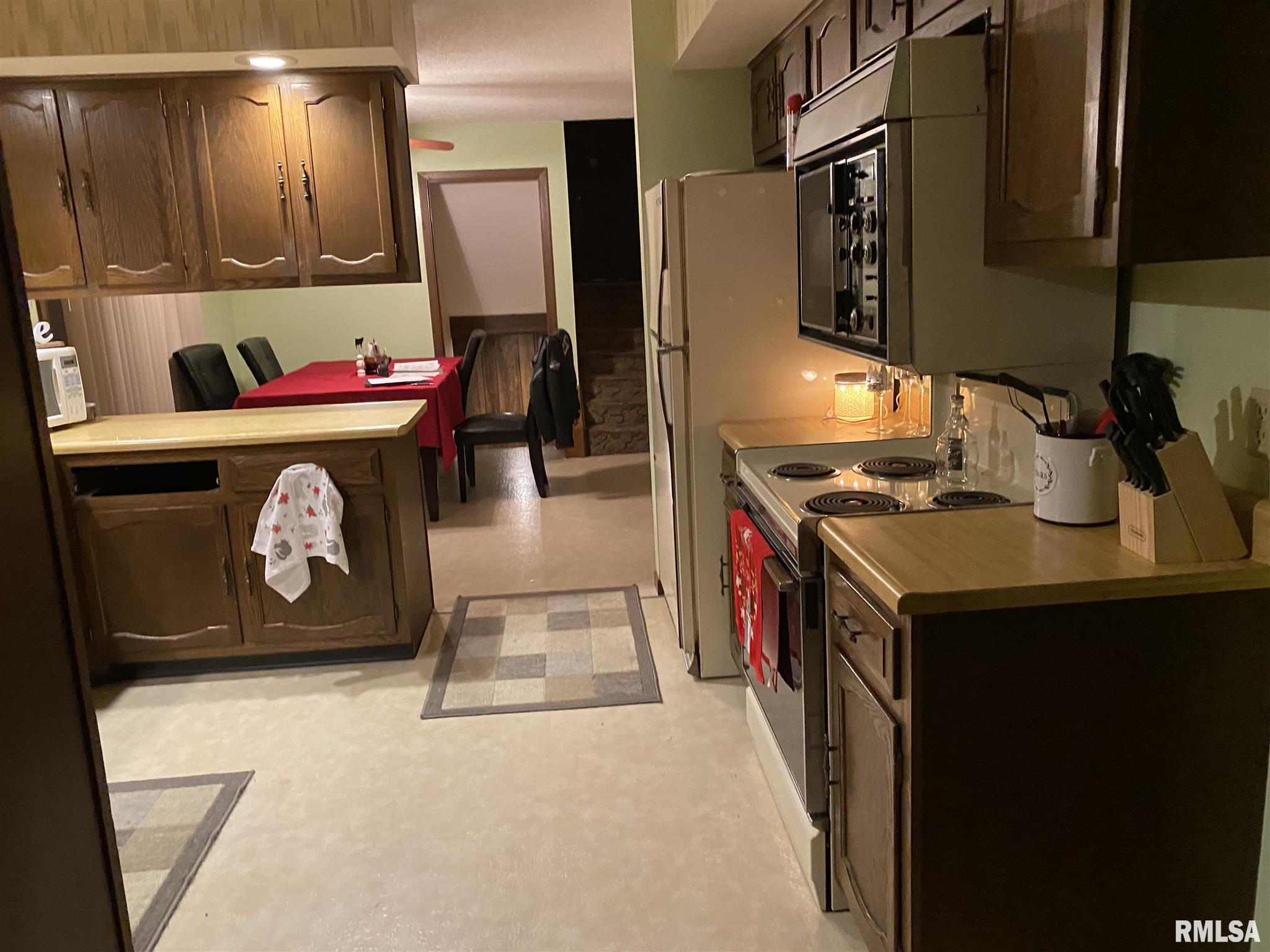 3775 Moencks Road Bettendorf, IA 52722 - Photo 3 of 5 Gallery Image 3