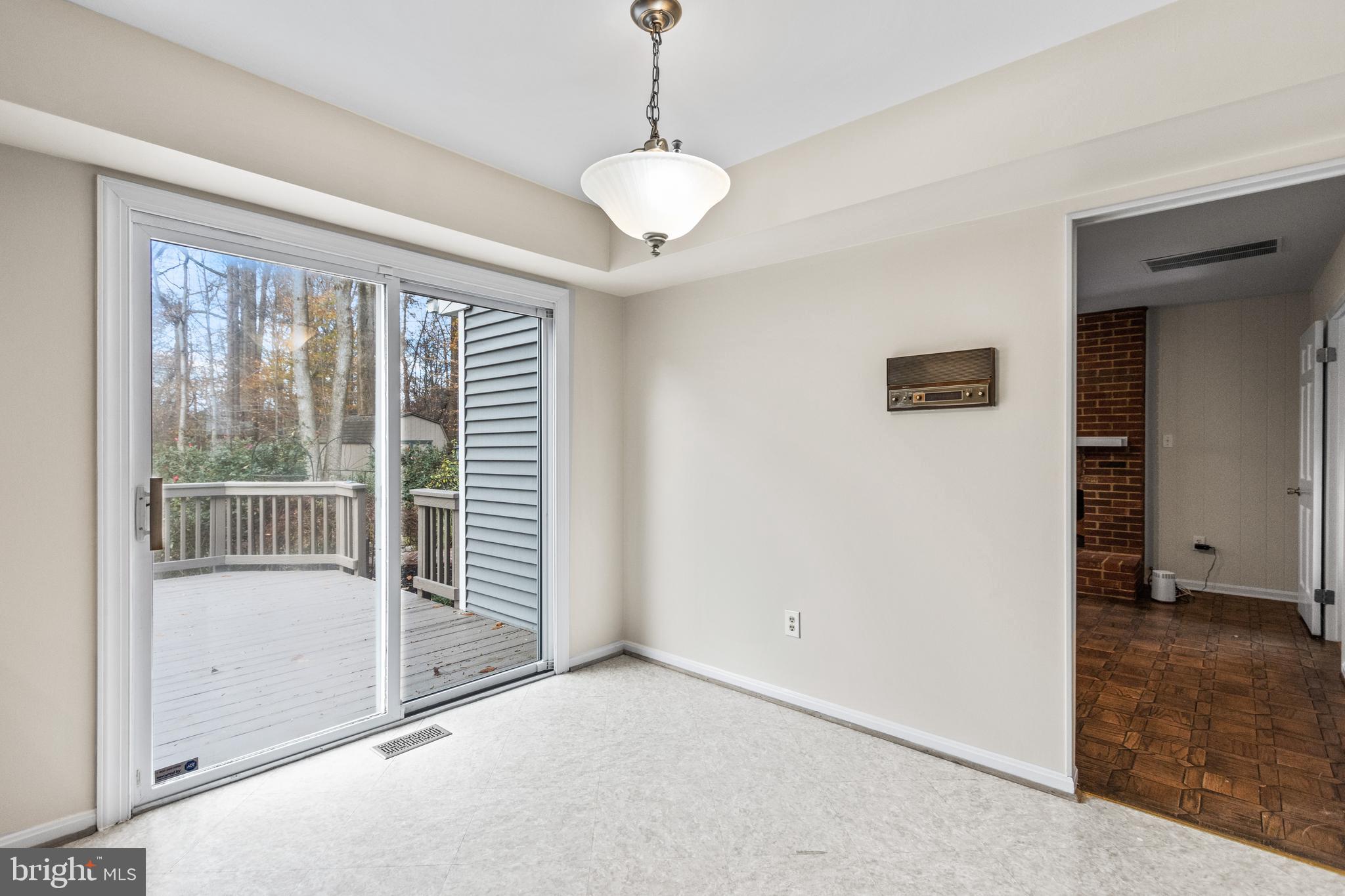 3011 Bonview Lane Silver Spring, MD 20906 - Photo 13 of 49 Table space kitchen