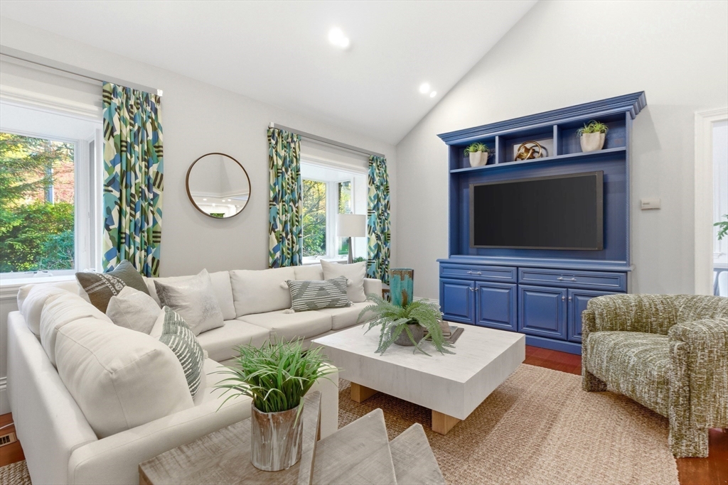1 Croftdale Road Newton, MA 02459 - Photo 16 of 34