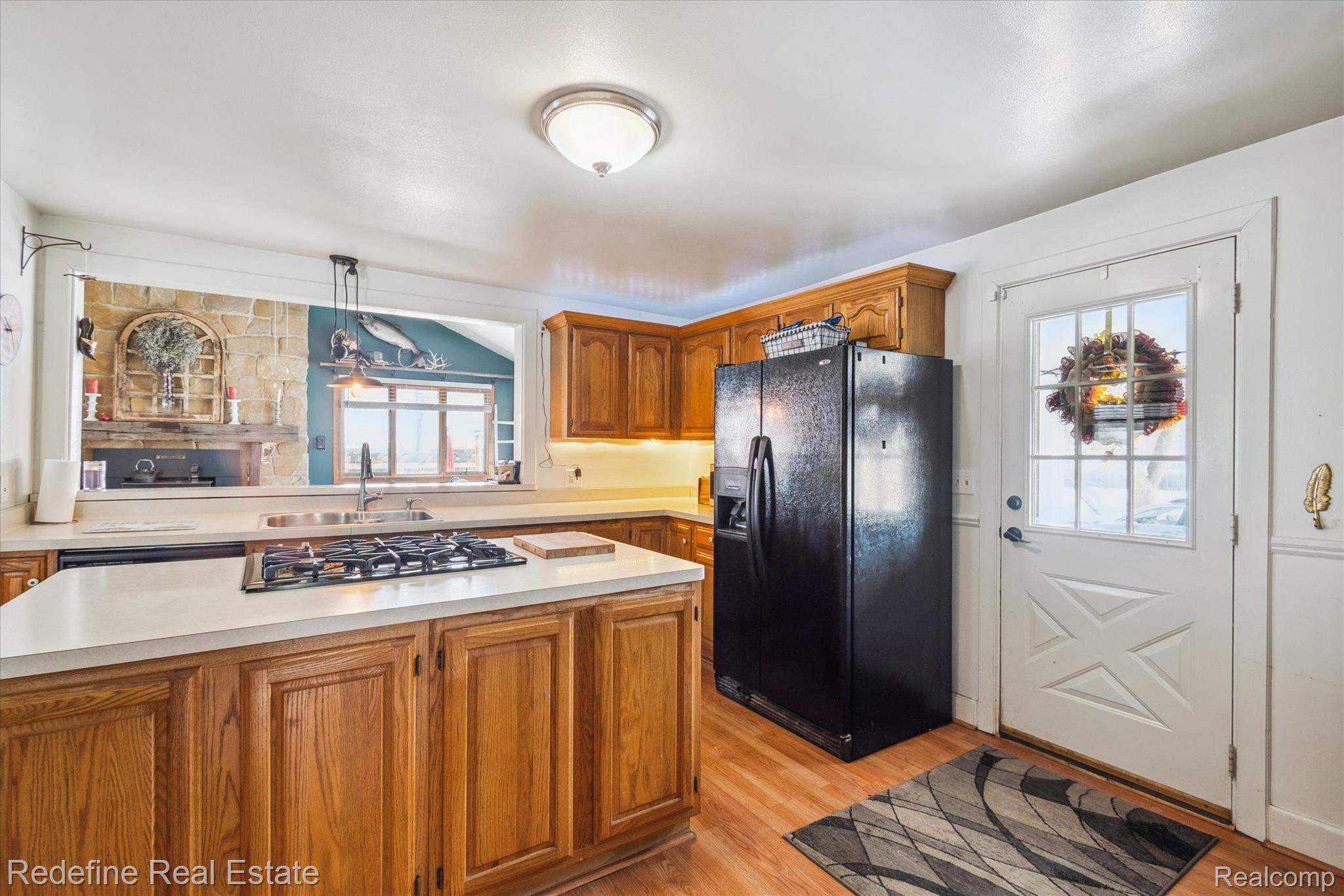 41810 Savage Road Belleville, MI 48111 - Photo 12 of 43 Gallery Image 12