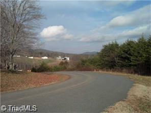 3 Badgett Road King, NC 27021 - Photo 2 of 2