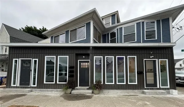 $999,000 | 458 Smithfield Avenue, Providence, RI 02904