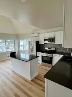 $999,000 | 458 Smithfield Avenue, Providence, RI 02904