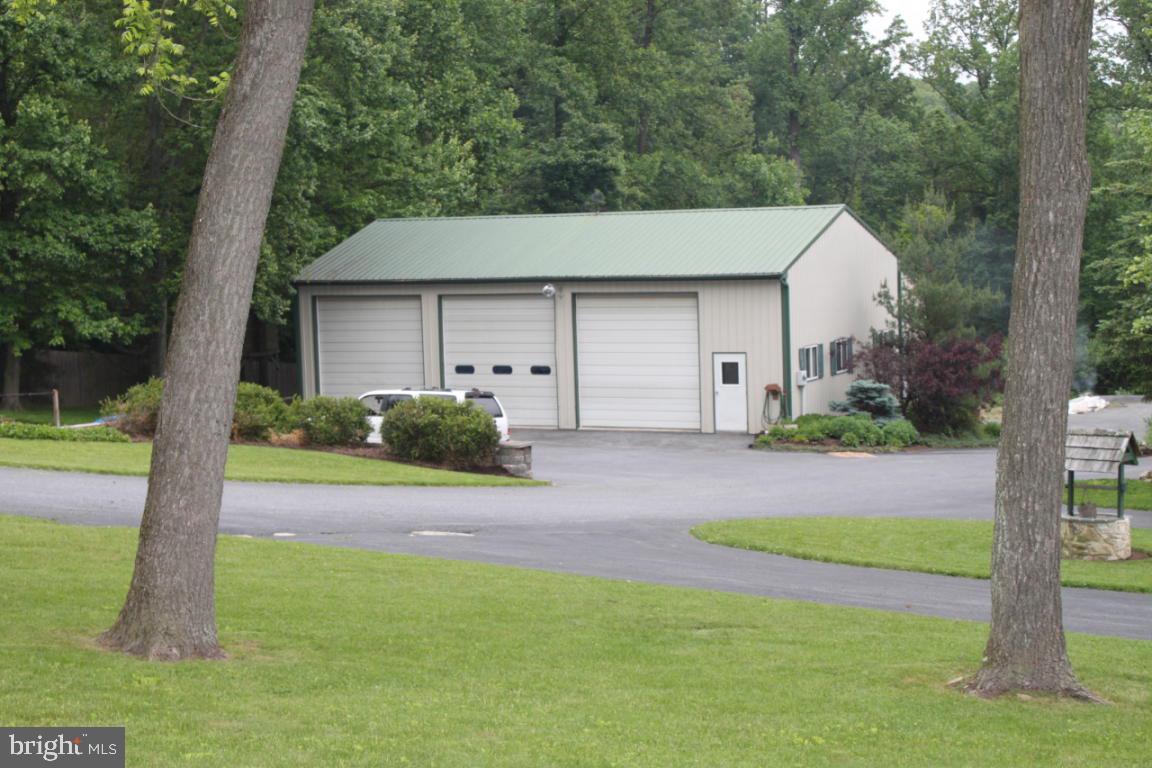 589 Springville Road New Holland, PA 17557 - Photo 9 of 11
