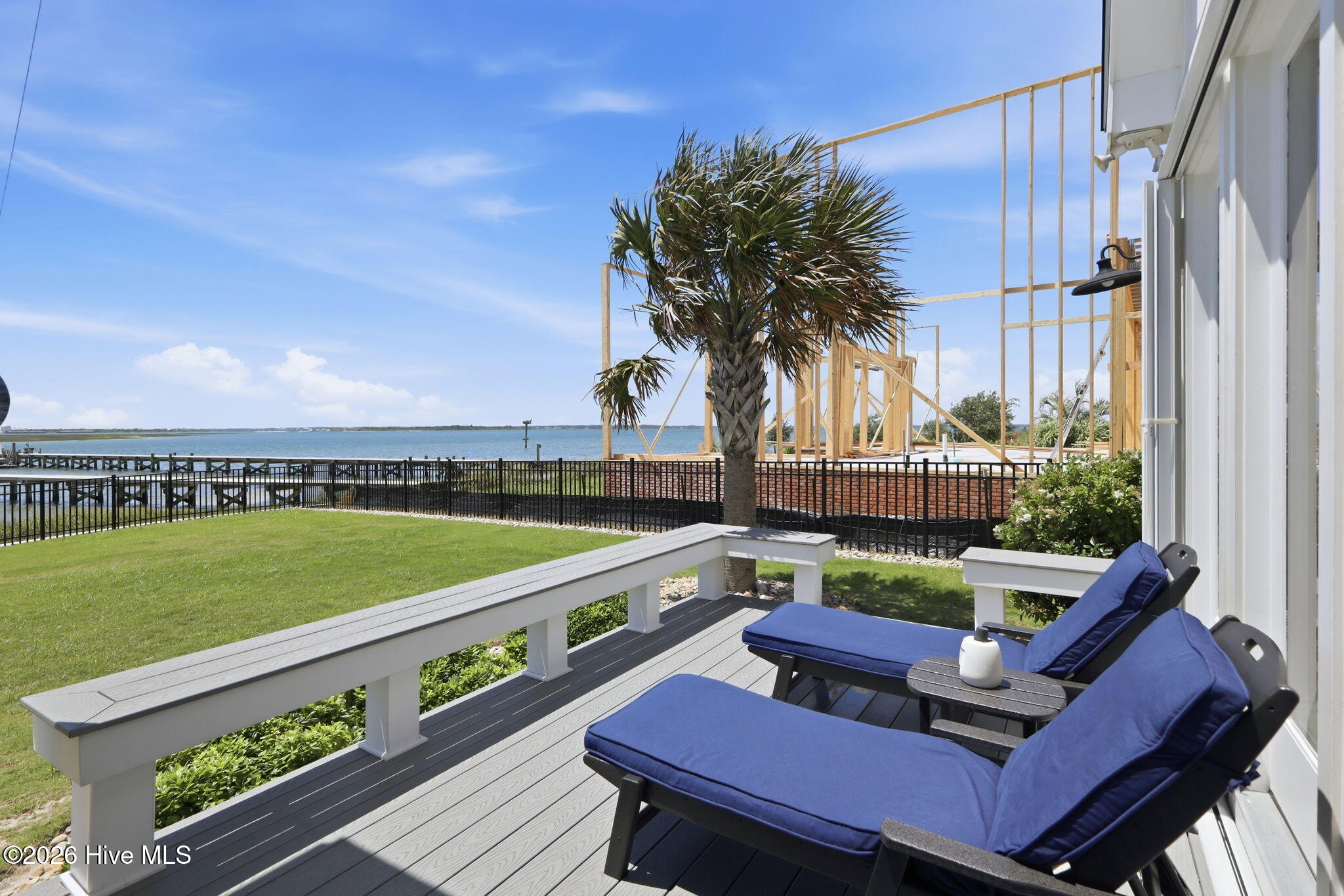 135 Gallants Point Road Beaufort, NC 28516 - Photo 43 of 68 Rear Deck