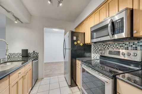 $1,650 | 4845 Cedar Springs Road, Unit 368, Dallas, TX 75219