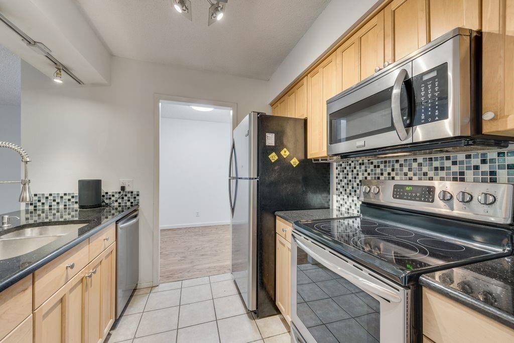 4845 Cedar Springs Road, Unit 368 Dallas, TX 75219 - Photo 3 of 25