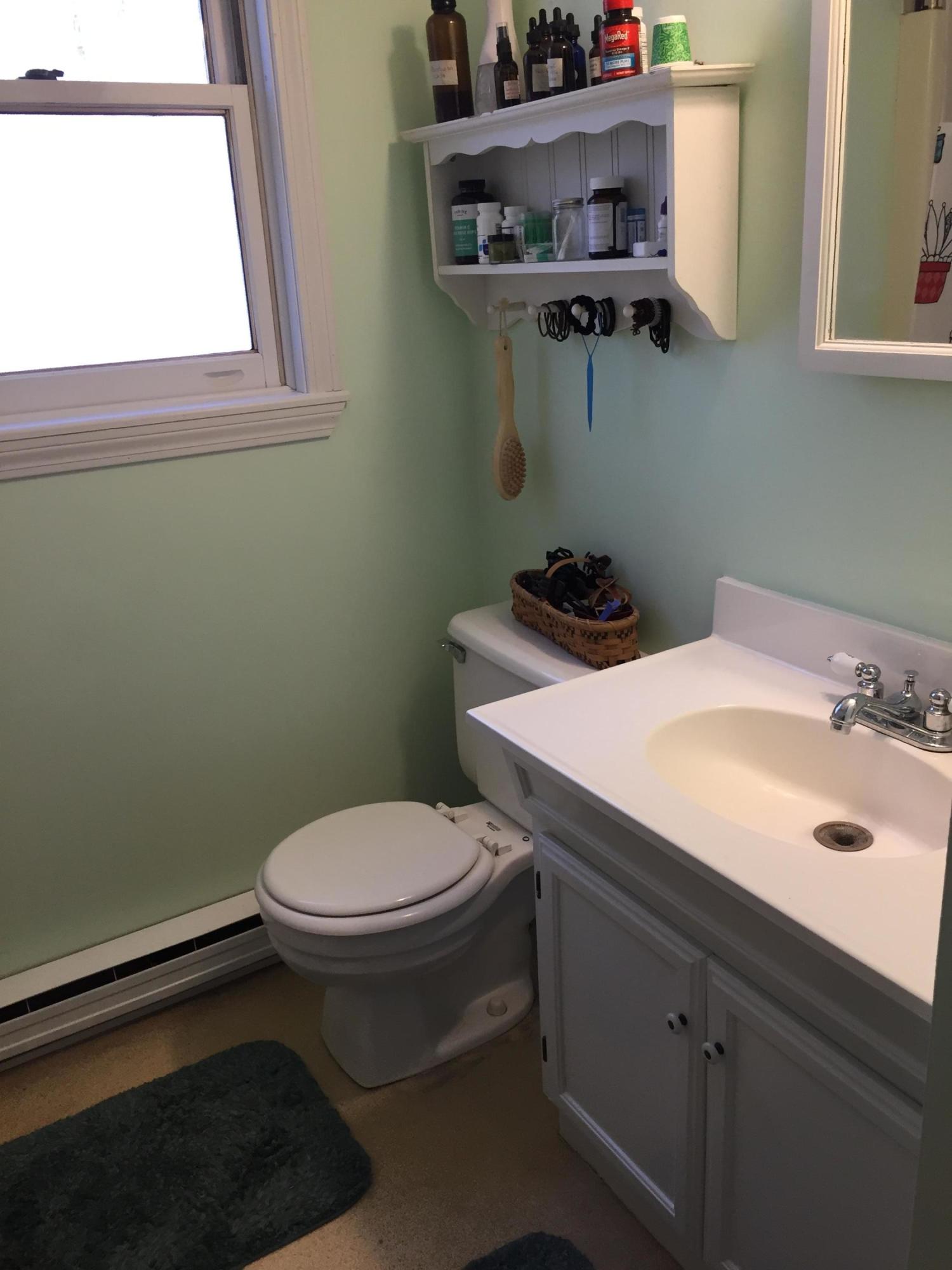 23 Swan Road Standish, ME 04084 - Photo 7 of 32 IMG_4129