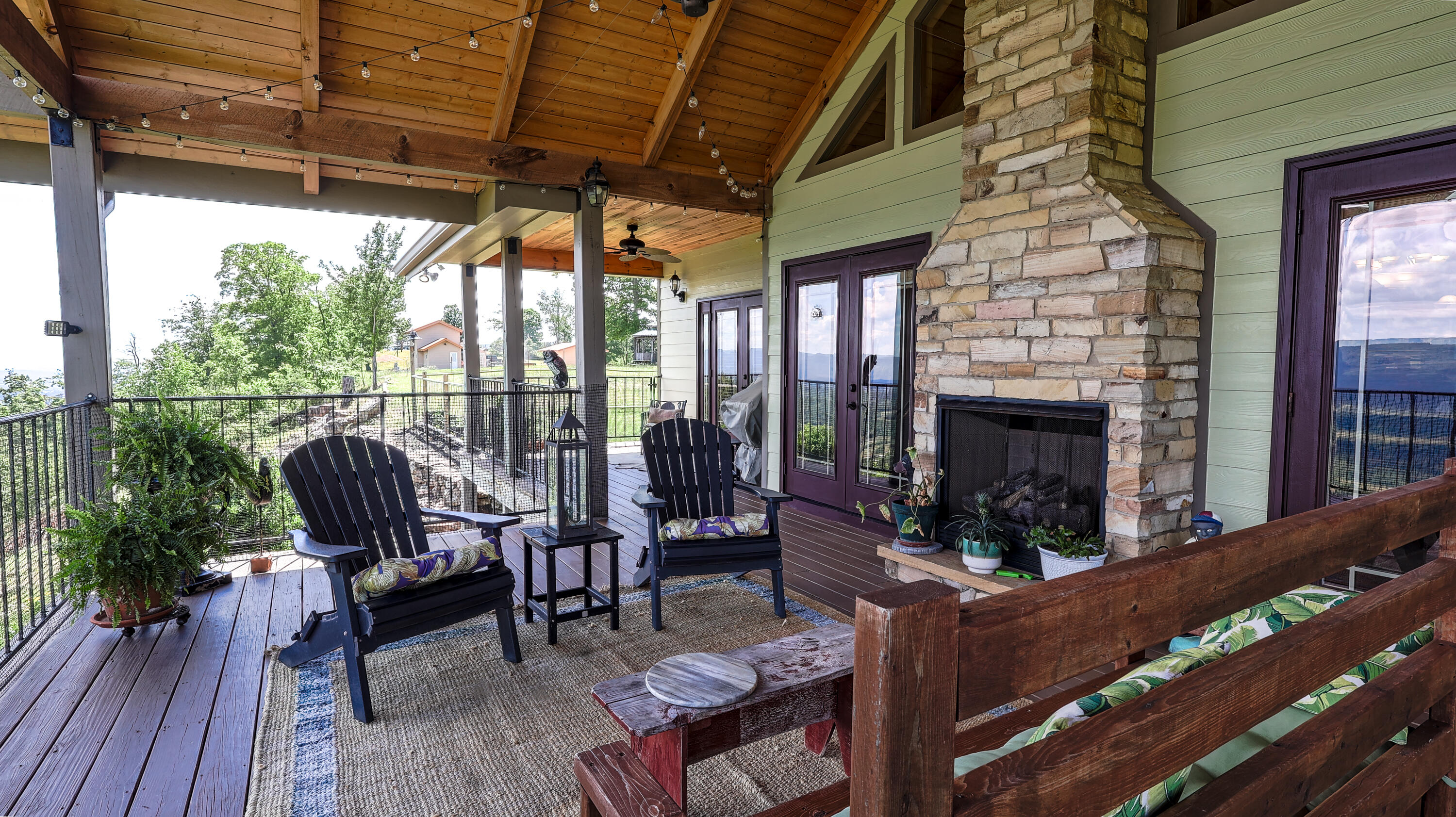 13242 Brockdell Road Pikeville, TN 37367 - Photo 27 of 32 Porch Angle 3