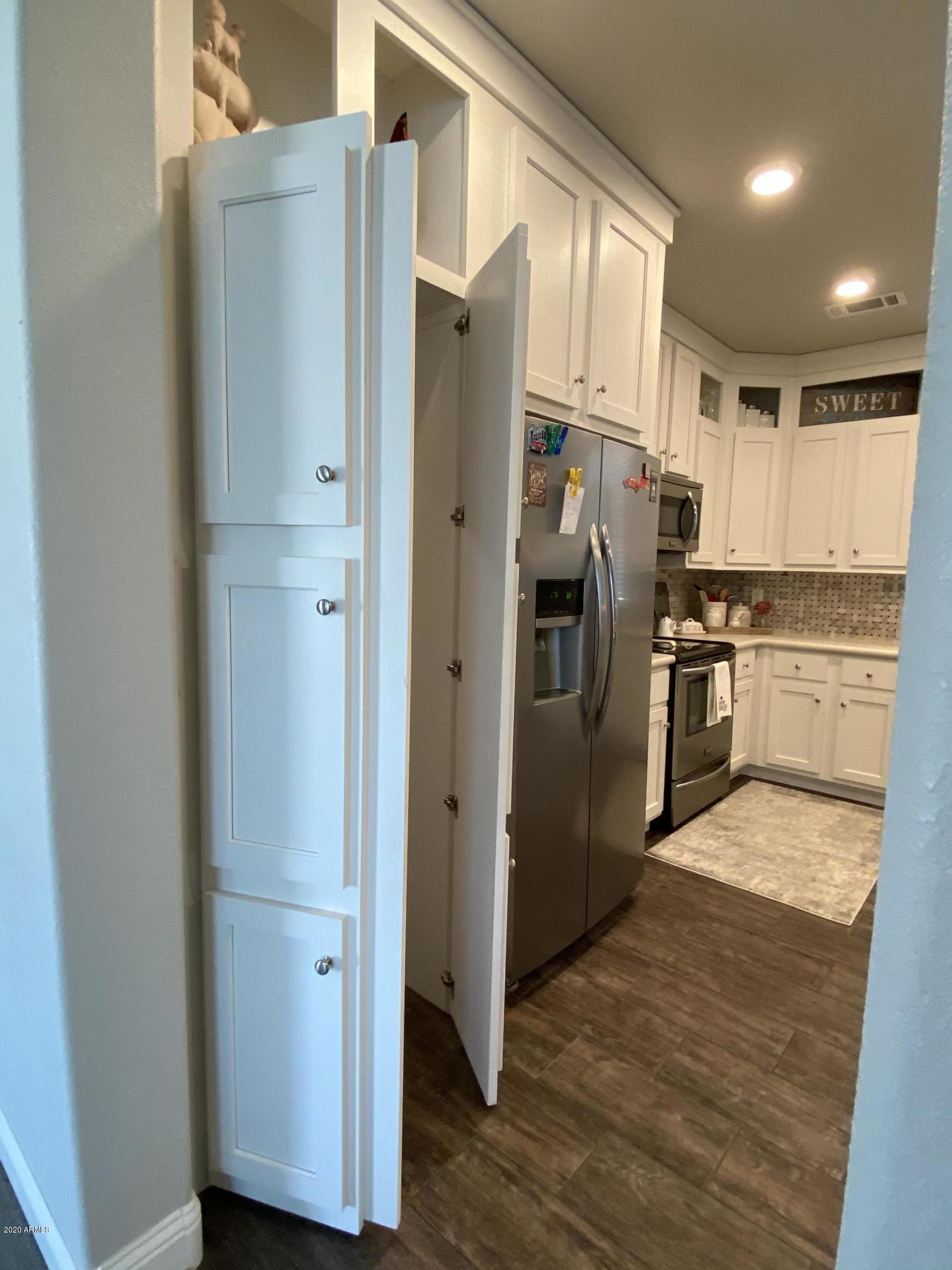 51544 West Agate Road Maricopa, AZ 85139 - Photo 12 of 56 B44E84BF-A7C9-40C6-8100-768B620EE207