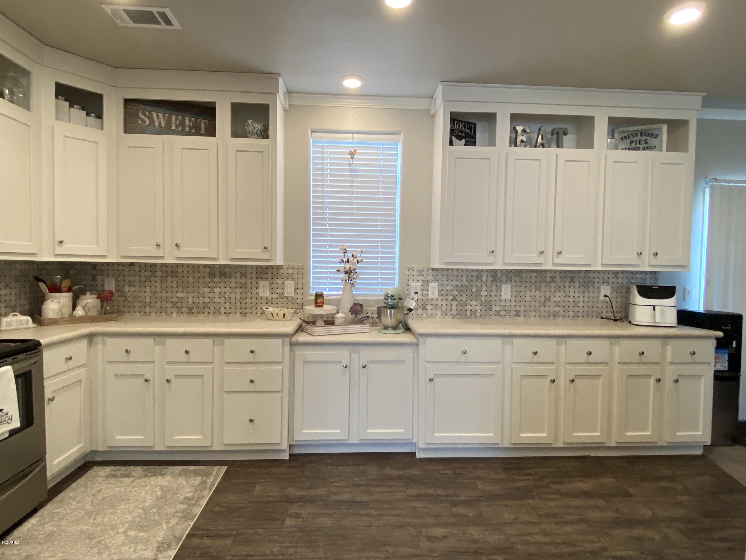 51544 West Agate Road Maricopa, AZ 85139 - Photo 14 of 56 EE61E443-E50B-4B5B-86E8-E3297572847E