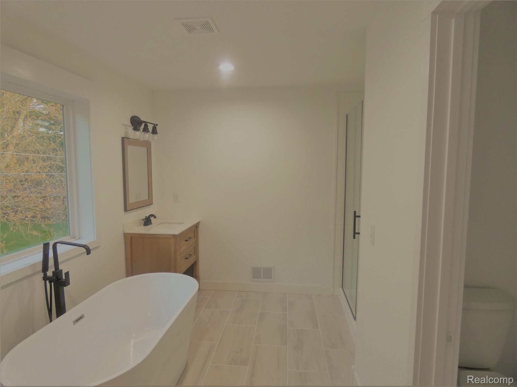 1602 Pug Road St. Clair, MI 48079 - Photo 21 of 35 21.JPG