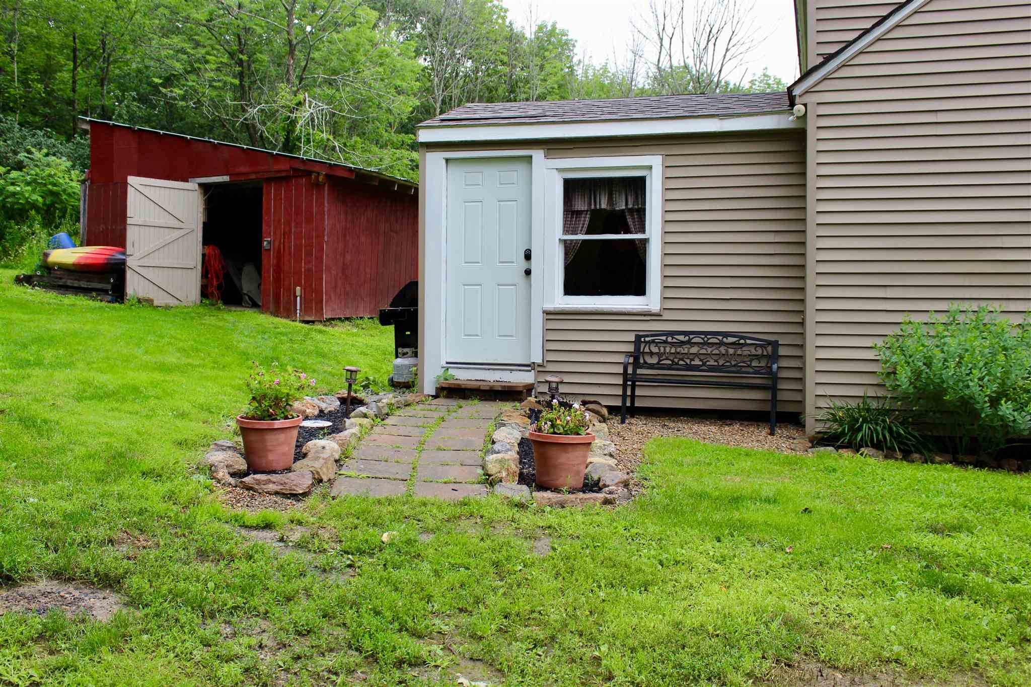280 Thompson Road Pittsfield, NH 03263 - Photo 7 of 37