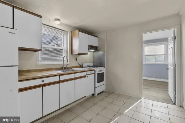 $259,900 | 516 Kohn Street, Norristown, PA 19401