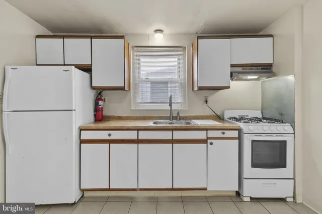 $259,900 | 516 Kohn Street, Norristown, PA 19401