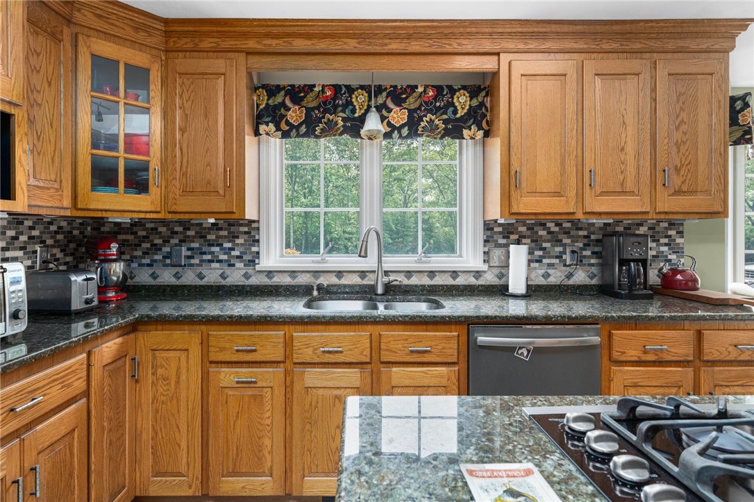 500 Perry Hill Road Coventry, RI 02816 - Photo 17 of 43