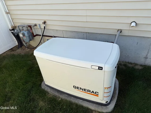 $615,000 | 4 Vogt Drive, Latham, NY 12110