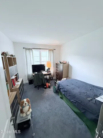 $615,000 | 4 Vogt Drive, Latham, NY 12110