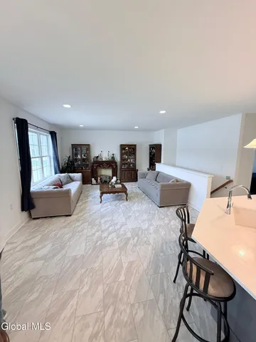 $615,000 | 4 Vogt Drive, Latham, NY 12110