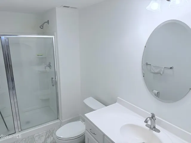 $615,000 | 4 Vogt Drive, Latham, NY 12110