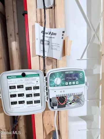 $615,000 | 4 Vogt Drive, Latham, NY 12110