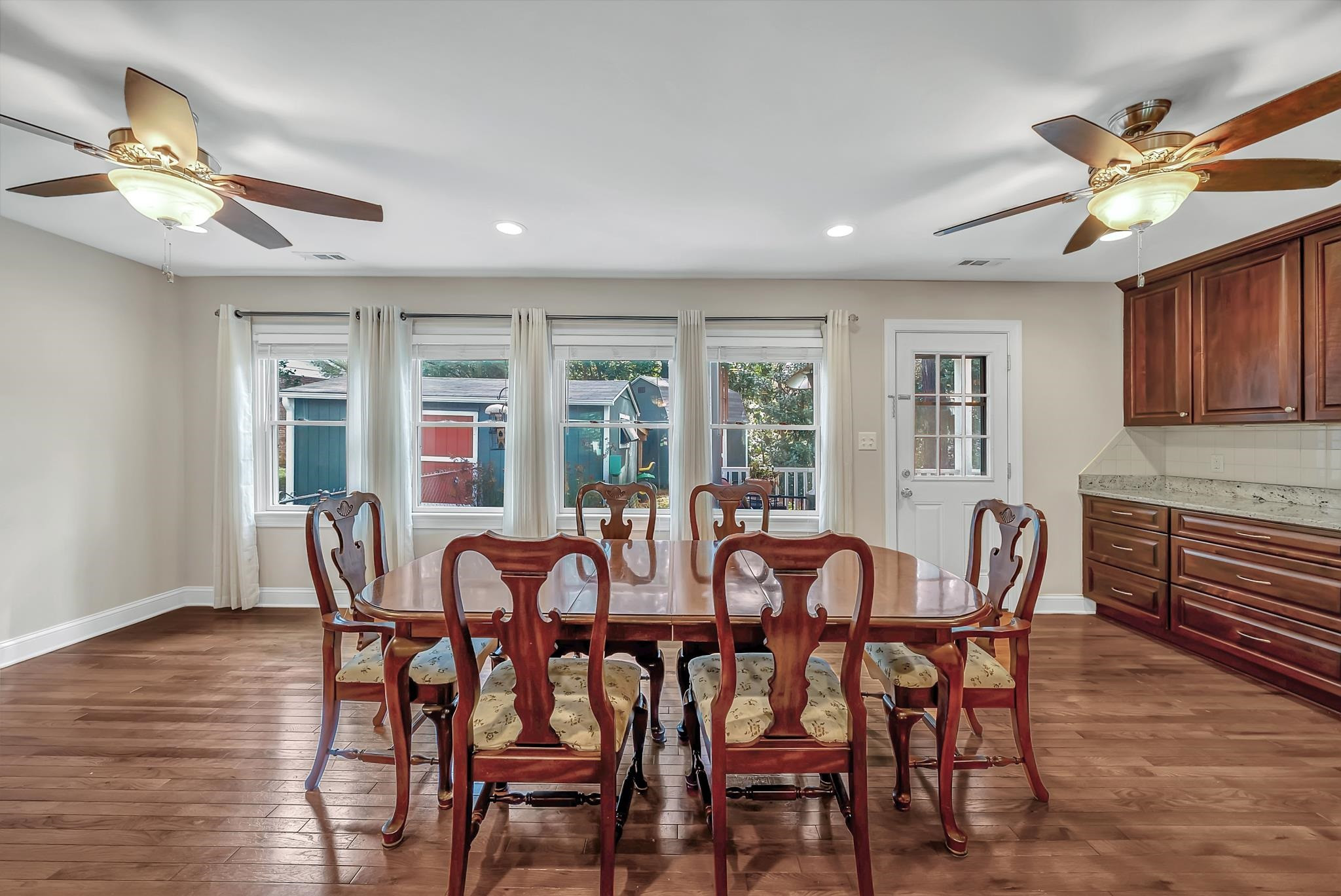 409 Troy Place Raleigh, NC 27609 - Photo 15 of 40 Photo 15