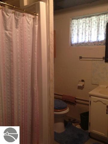 22765 Rice Road Copemish, MI 49625 - Photo 13 of 22 1740010-12.JPG