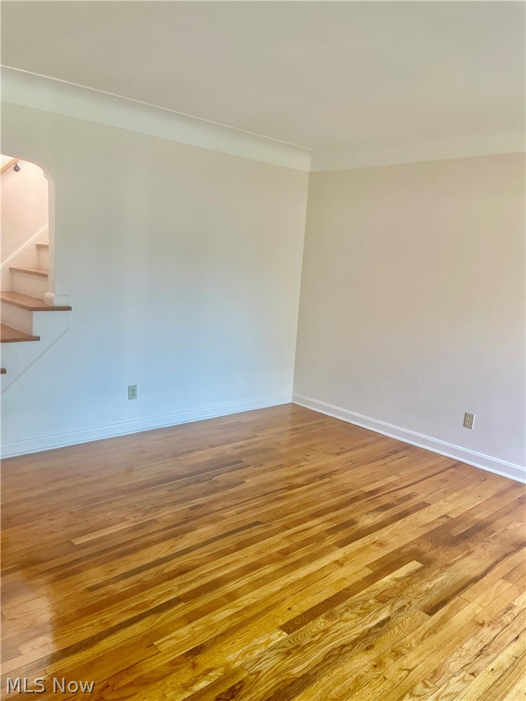 4038 Bayard Road Cleveland, OH 44121 - Photo 8 of 19