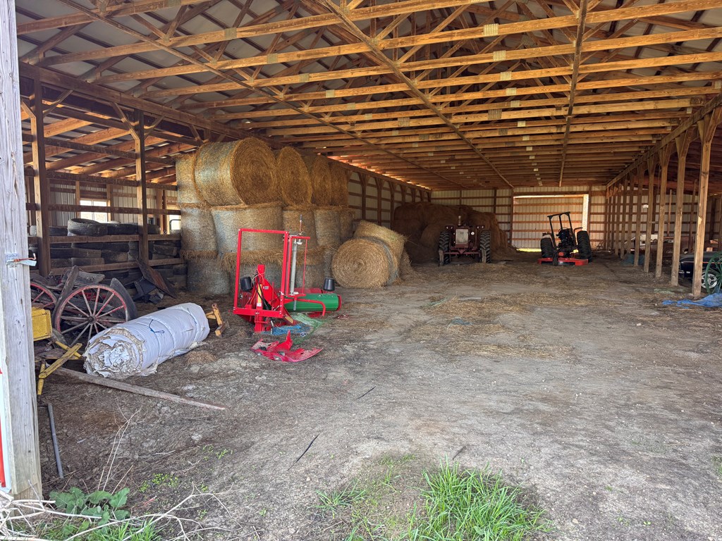 460 Turkey Farm Road Titusville, PA 16354 - Photo 5 of 11 a view of garage