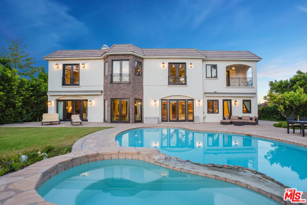 2055 Stradella Road Los Angeles, CA 90077 - Photo 1 of 1