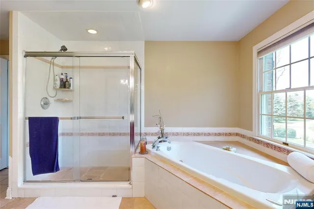 $2,175,000 | 365 Mine Brook Road, Far Hills, NJ 07931