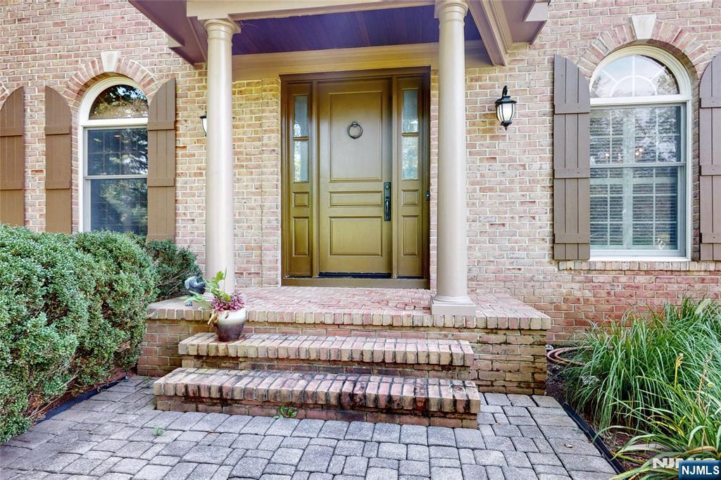 365 Mine Brook Road Far Hills, NJ 07931 - Photo 3 of 46