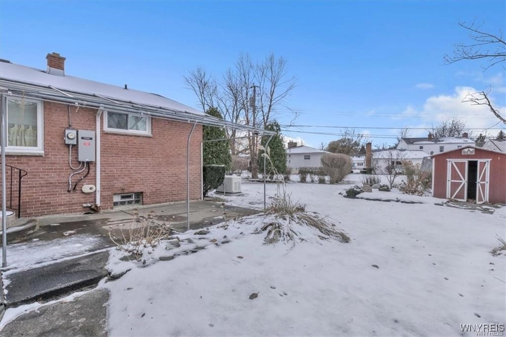 116 Segsbury Road Amherst, NY 14221 - Photo 4 of 38