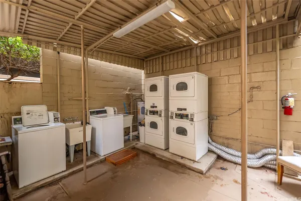 $6,000,000 | 1784 Ala Moana Boulevard, Honolulu, HI 96815