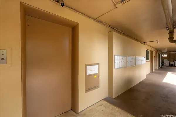 $6,000,000 | 1784 Ala Moana Boulevard, Honolulu, HI 96815