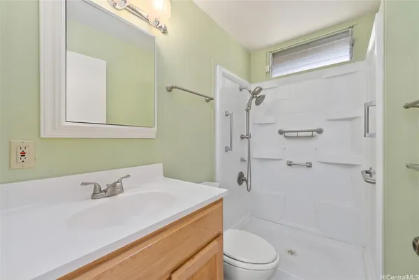 $6,000,000 | 1784 Ala Moana Boulevard, Honolulu, HI 96815