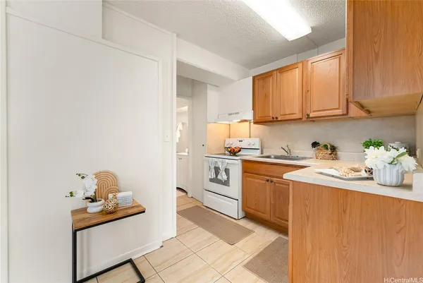 $6,000,000 | 1784 Ala Moana Boulevard, Honolulu, HI 96815