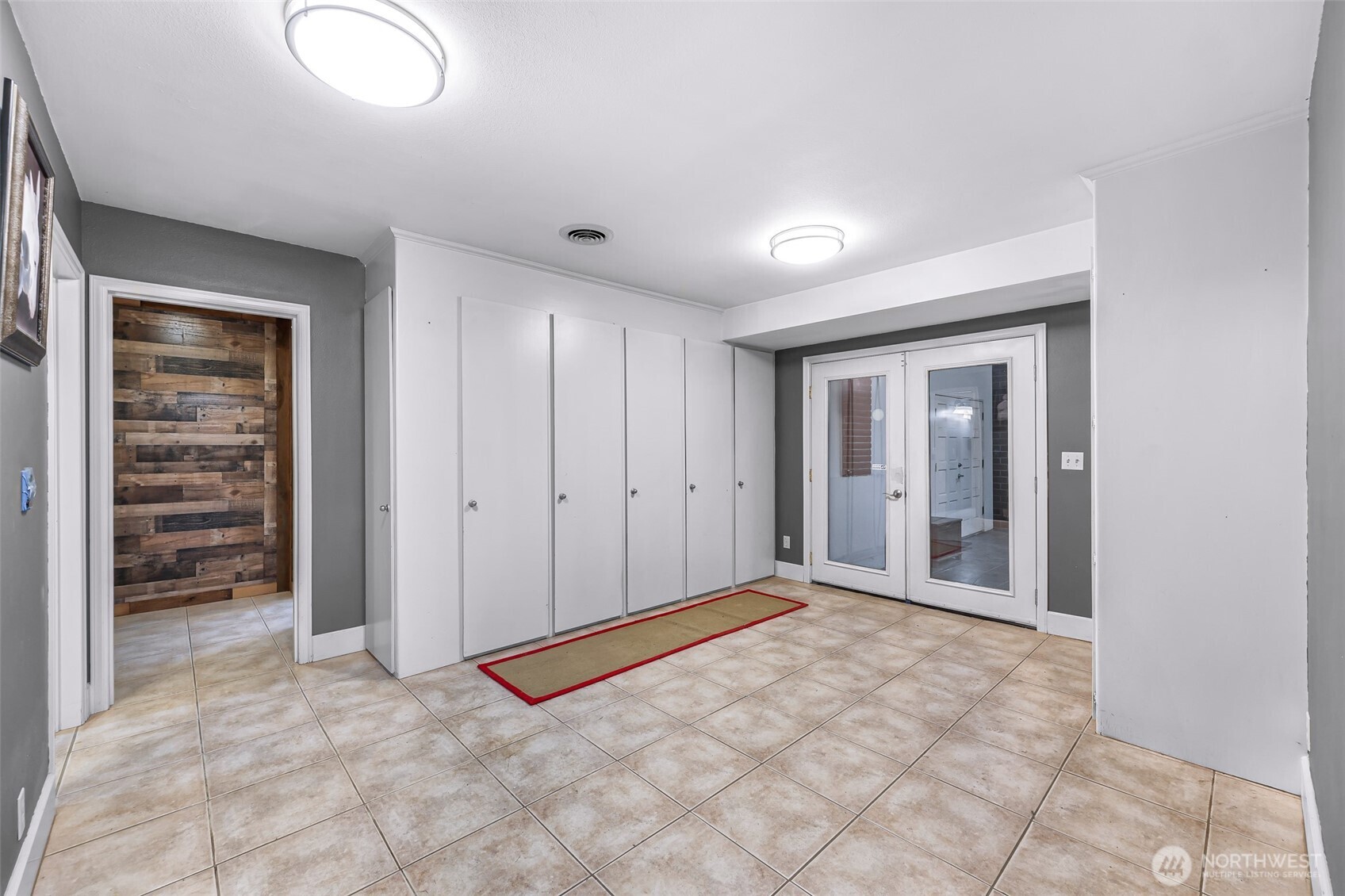 46003 Concrete Sauk Valley Road Concrete, WA 98237 - Photo 26 of 40 a view of an empty room