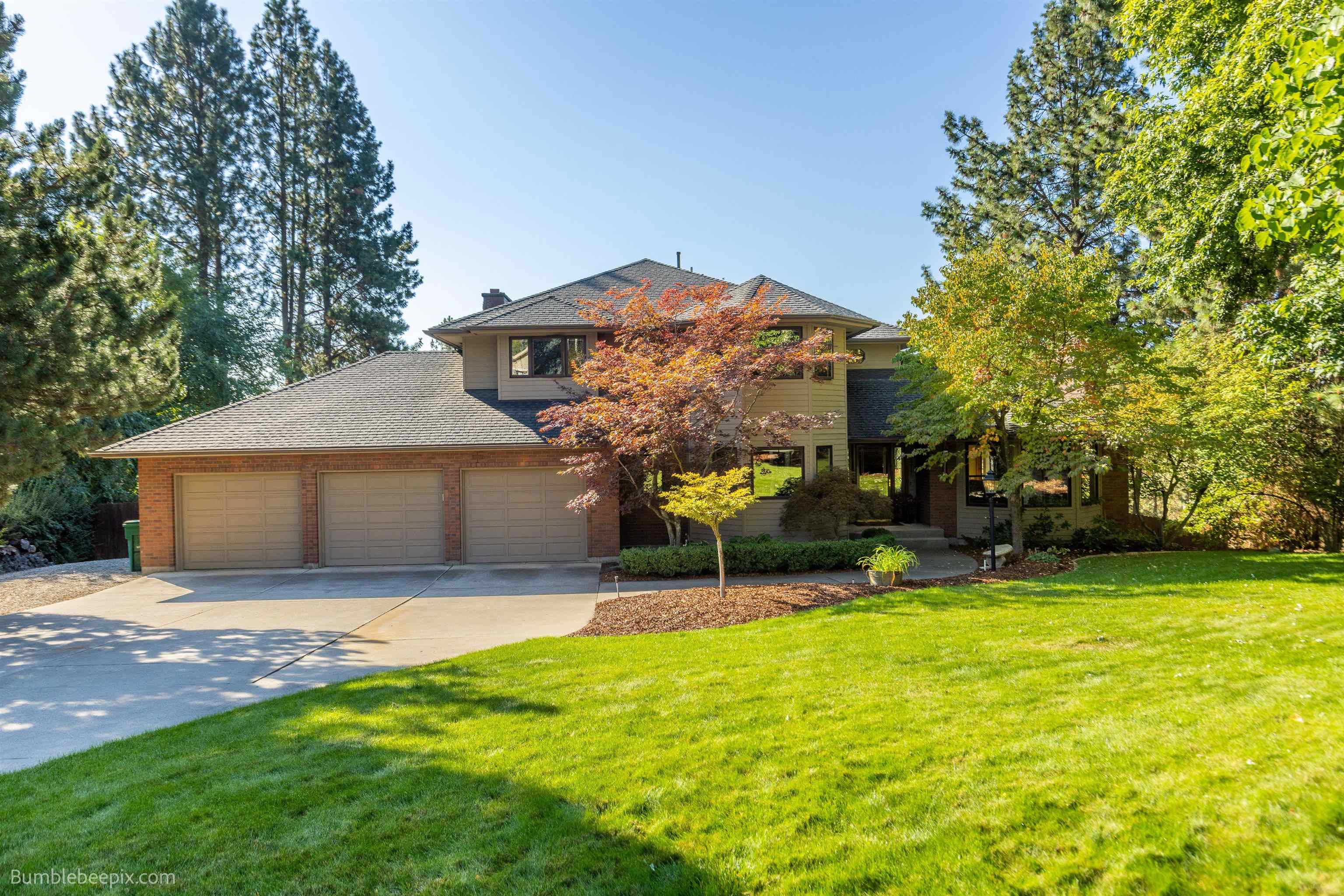 5217 North Millview Drive Spokane, WA 99212 - Photo 1 of 43