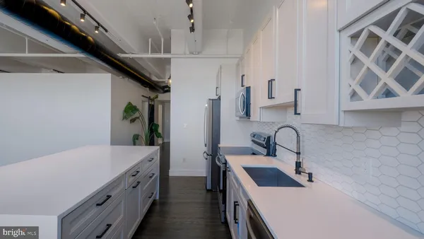 $2,650 | 444 North 4th Street, Unit 601, Philadelphia, PA 19123